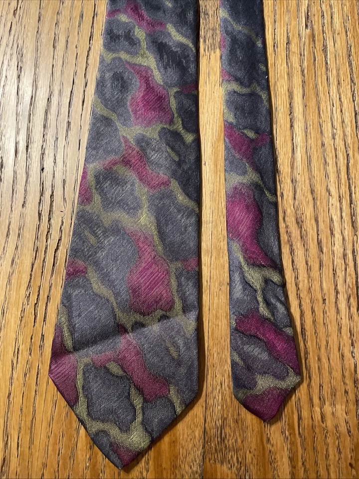 Corbata abstracta de seda Andrew Fezza usada en excelente estado de colección hecha en Italia Foto 4 de 4