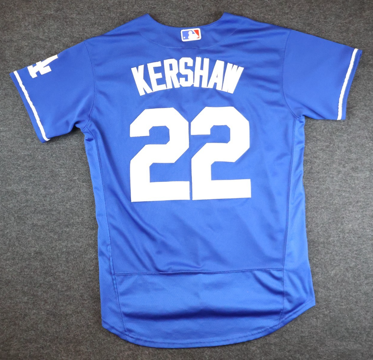 Nike LA Dodgers Clayton Kershaw #22 Jersey Mens Size 36 Blue MLB