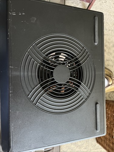 ONN COOLING PAD 13”x 10” MODEL NUMBER: ONN-CF-6181 - 第 3/3 張圖片