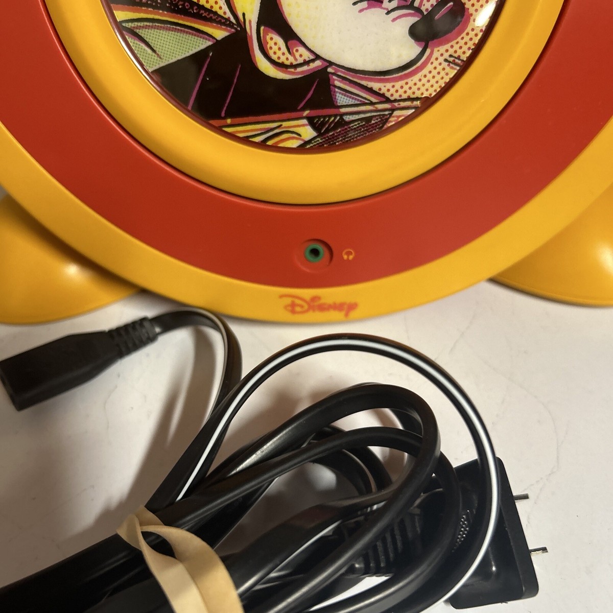 Disney Mickey Mouse CD Player AM/FM Radio Red Yellow Ears Cord