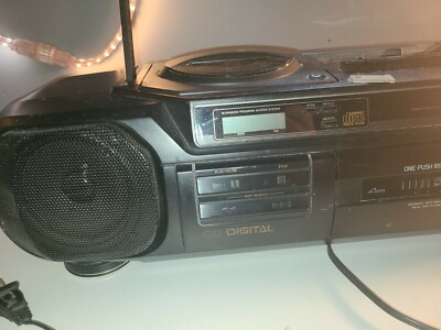 Aiwa CSD-XL202 Portable AM/FM, CD, Cassette Player, BoomBox - CD