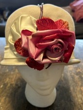 GORGEOUS Vintage Astre Womens 100 Wool HAT PinkFLOWERS ADORNED  WAY CUTE   