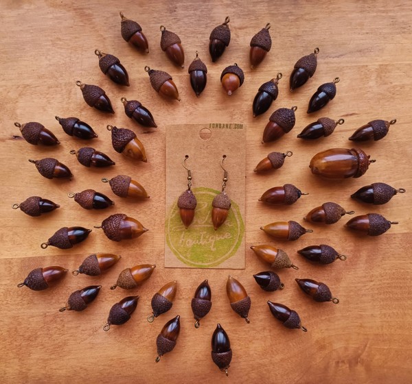 Pendientes artesanales Bellota Boutique - joyería orgánica de edición limitada