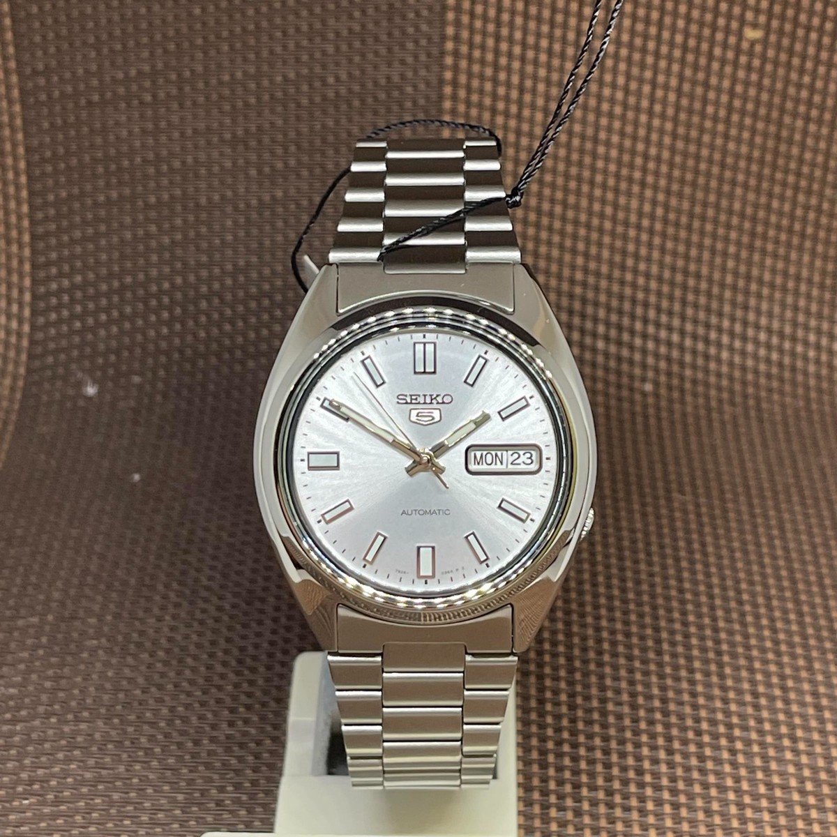 Seiko 5 SNXS73K1 Automatic Day Date Stainless Steel Analog Men's Seiko 5 SNXS73K1 Automatic Day Date Stainless Steel Analog Men's