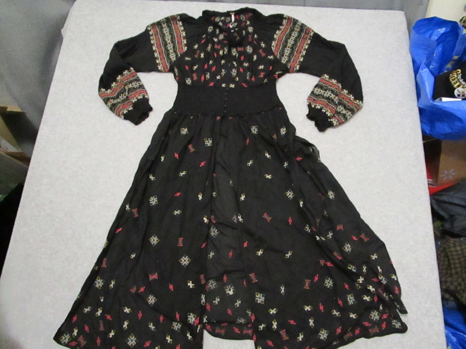 Free People Dress Womens Medium Black Mykonos Embroidered Floral Boho Maxi Shirt