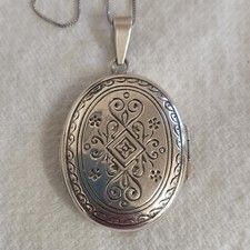 Vintage 925 Sterling Silver Double Sided Engraved Locket Necklace 18" 10.3g