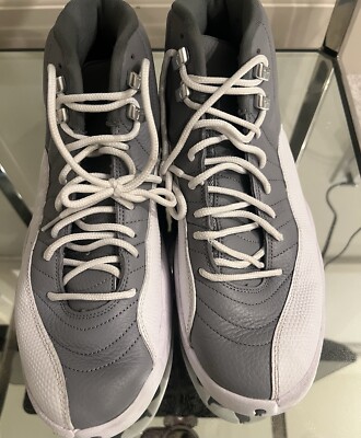 Jordan 12 Stealth 2022 Size 12 Pre-Owned СТ8013-015 Grey  display picture 2