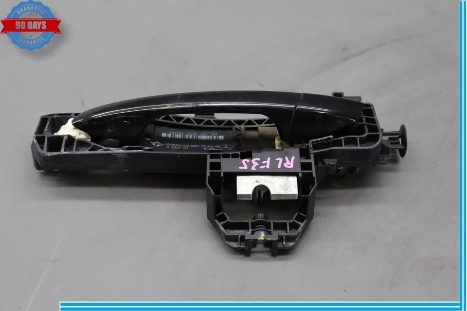 08-11 Manija puerta exterior trasera izquierda mercedes c350 c300 w204 2047600734 oem Foto 2 de 4
