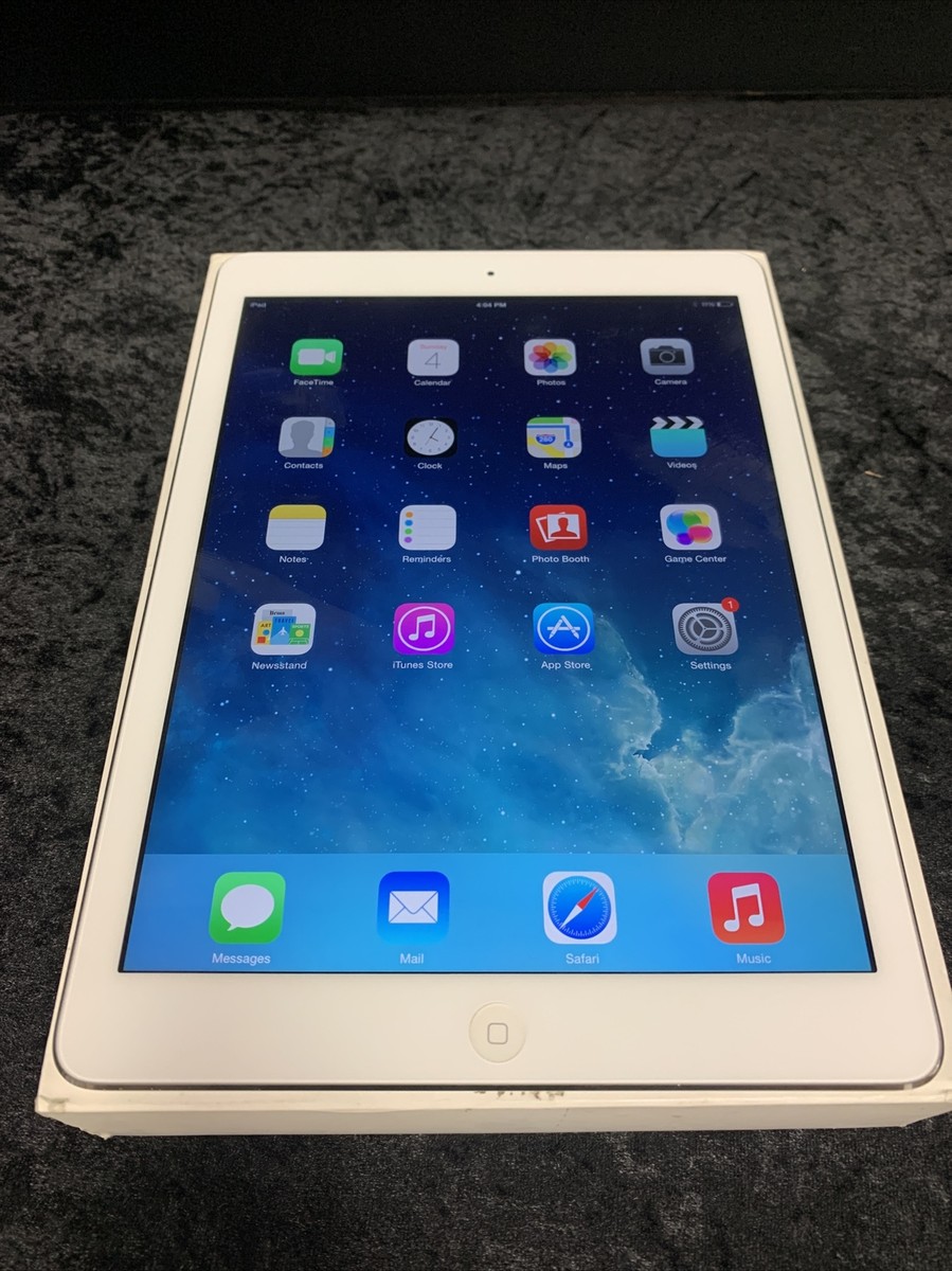 Apple iPad Air Silver 2013-2014 version Model A1474 - 16GB - | eBay