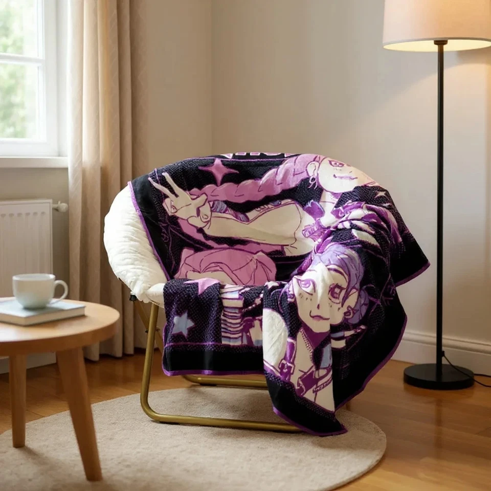 Детское плед KPOP Demon Hunters Huntrix Pop Stars, черный и фиолетовый, двойной - Изображение 2 из 4