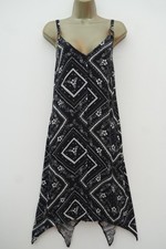 PAPAYA BLACK WHITE FLORAL SCARF PRINT HANKY HEM SWING SUN DRESS SIZE 18 STRAPPY