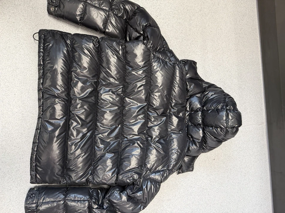 Moncler Maya Black Hooded Puffer Jacket Full Zip Down Insulated Size XL, photo 4 of 5