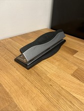 Staples Mini 3-Hole Punch With Adjustable Hole Settings