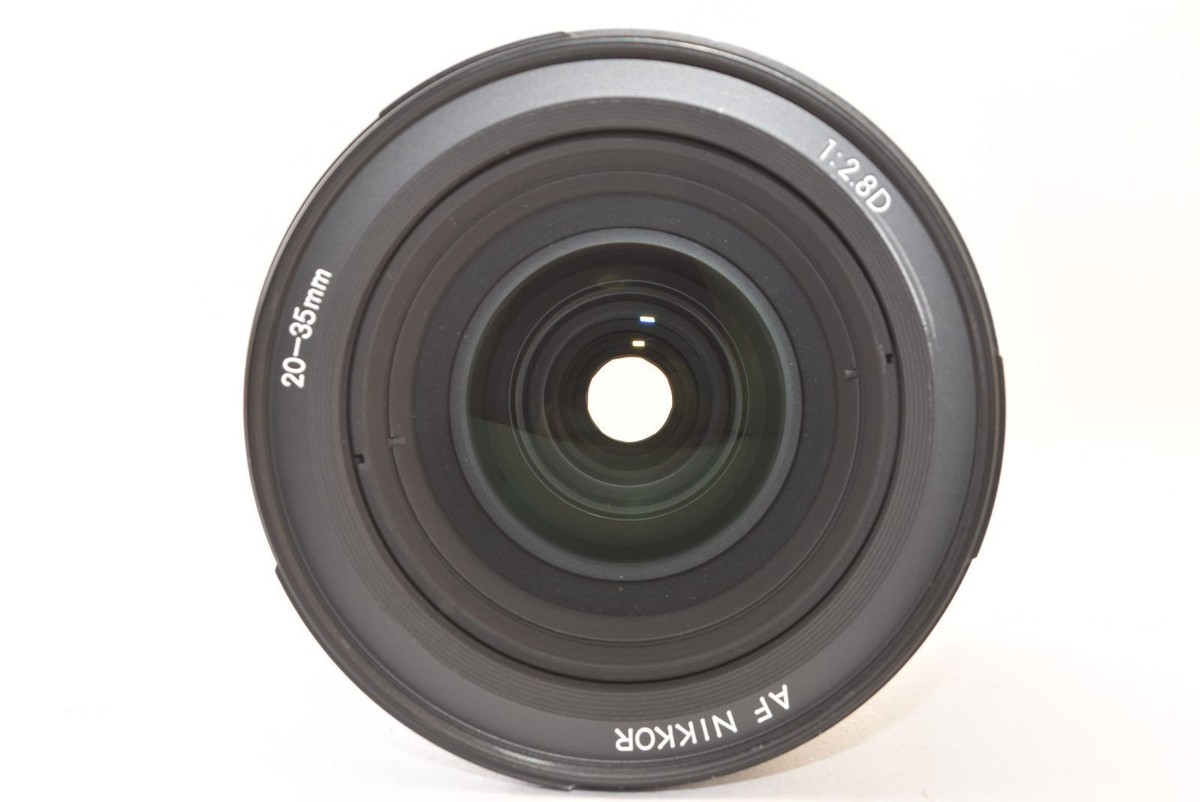 Nikon AF NIKKOR 20-35mm F2.8D Lens for FX DX Full Frame