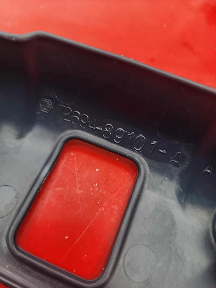 1990-1995 Toyota 4Runner OEM REAR SEAT CUSHION LOCK LATCH SET w/COVER BLUE - Image 4 of 4