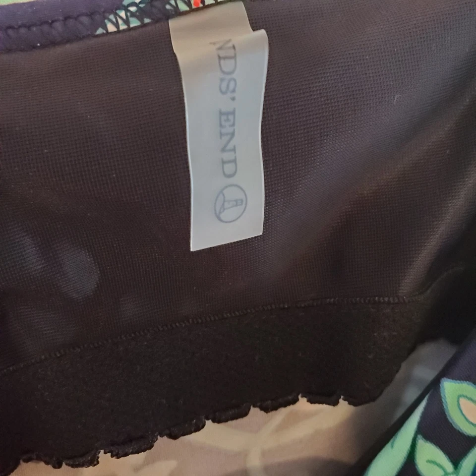 Lands End Blue Green Floral Paisley Tankini Top Underwire Size 12 - Image 4 of 4