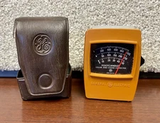 Vintage General Electric Triple Range LIGHT METER 214 Made in the USA! Works!