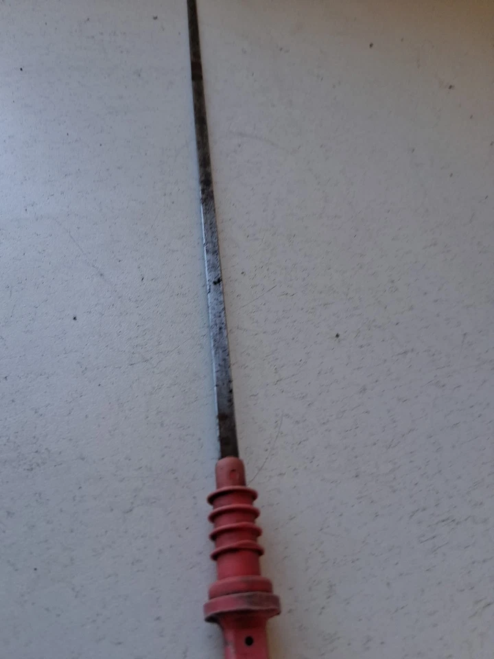 Original Volkswagen dipstick number 027 115 611 c - Image 4 of 4