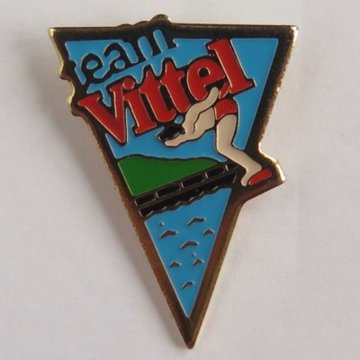 VITTEL BOTTLED WATER LAPEL PIN SWIMMING FRENCH | Vintage Metal Enemal Button
