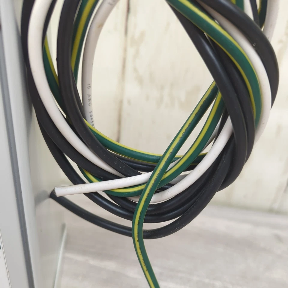 Dispositivo de protección contra sobretensiones ERICO CRITEC TDX50 347/600V trifásico WYE Foto 3 de 4