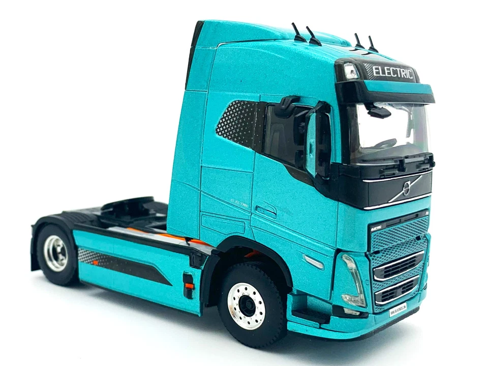 Volvo FH5 globetrotter "Electric" 4x2, modelli di camion WSI - Immagine 2 di 4