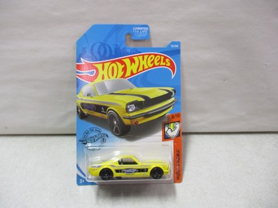 Hot Wheels Muscle Mania 1965 Mustang 2+2 Fastback B