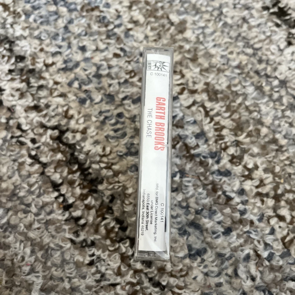 The Chase by Garth Brooks (Cassette, Sep-1992, Liberty Records) New nos - Image 3 of 4