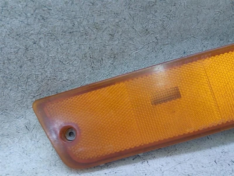 Passenger Right Front Park Light Marker Fits 90-92 FORD PROBE K6-195444 - Image 2 of 4