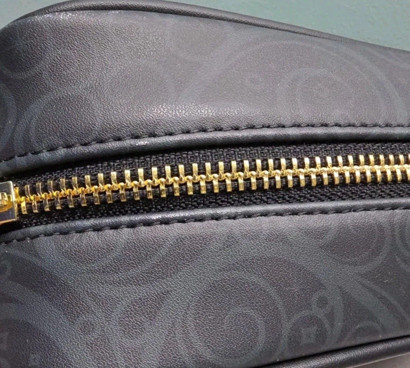 Official Loungefly AMC Universal Wicked Glinda & Elphaba Crossbody Bag  