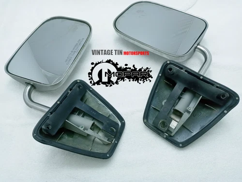 OEM 1988-93 Dodge Ram 150 250 350 LH & RH Chrome Manual Door Mirrors Side View