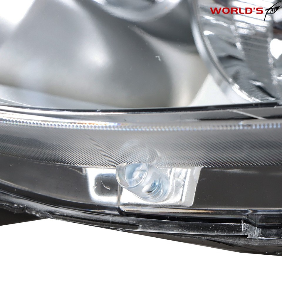 Pair Of Headlights For Dodge Grand Caravan (2011-2019) & Chrysler T&C (2008-2016) – Halogen, DOT/SAE