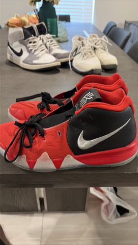 Nike Kyrie 4 Basketball Shoes Red Black Silver Men's Size 10.5 AR3867-994