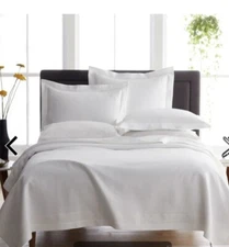 Legends Hotel PAWLING White 100% Cotton King Coverlet New