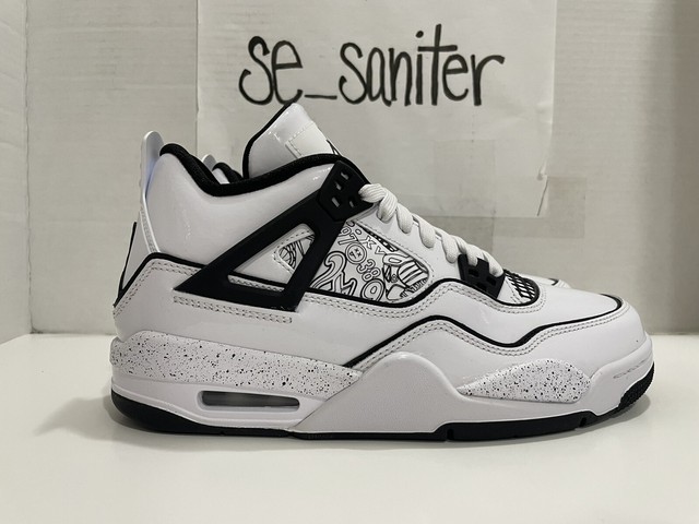 white black volt retro 4