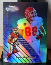 Topps 2000 Gold Label Tony Gonzalez Class 2 Kansas City Chiefs #10