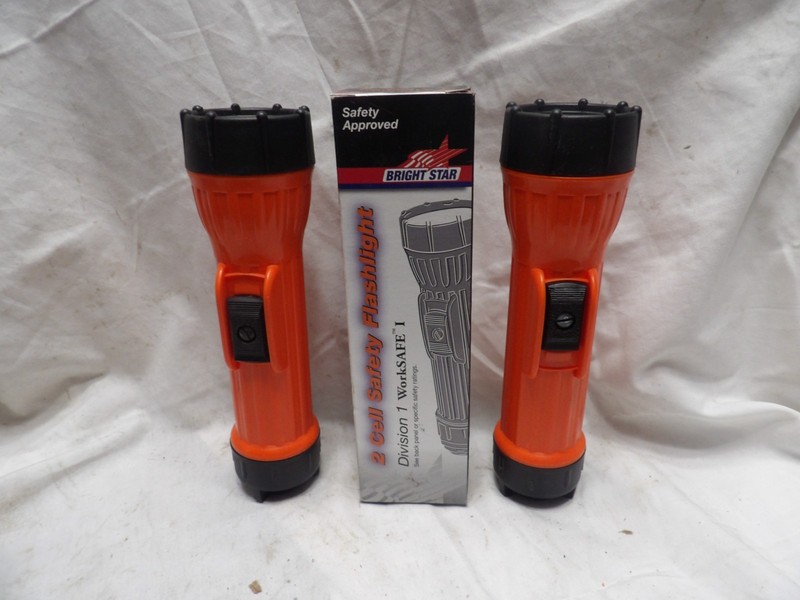 Three Bright Star 2 Cell FlashLights