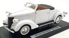 Welly 1/18 Scale Diecast 9867W - 1936 Ford Deluxe Cabriolet - White