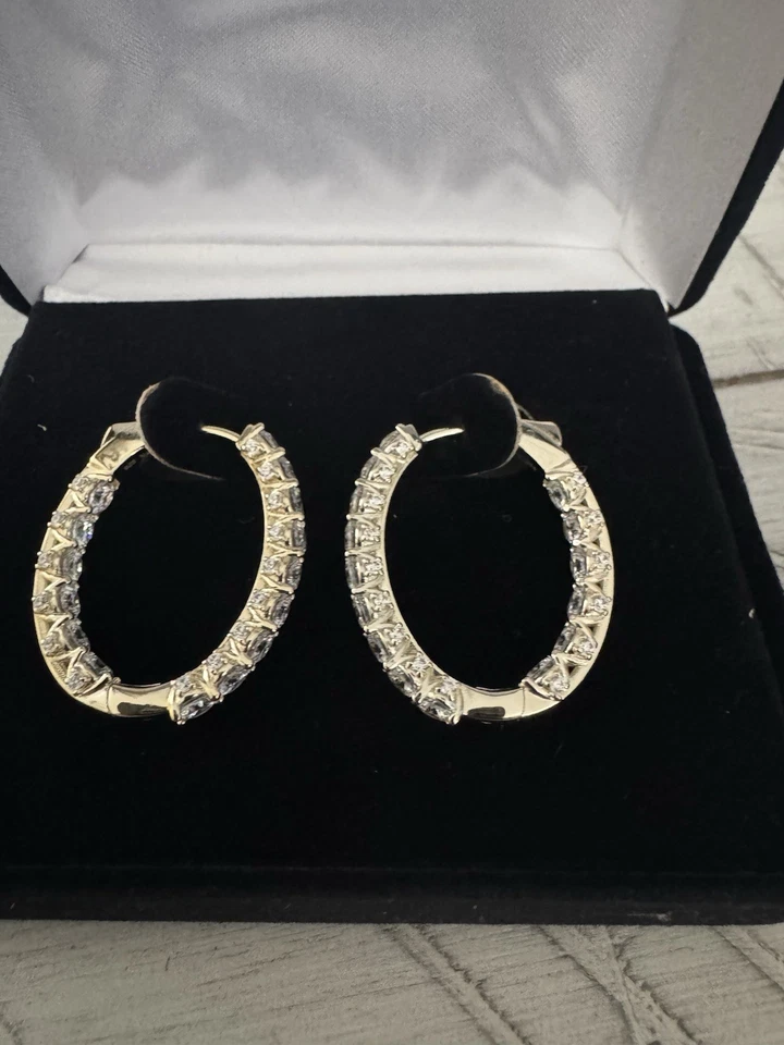 Brincos de argola de cristais Swarovski - Imagem 3 de 4