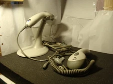 Metrologic instruments Voyager scanners ms9540 and one stand