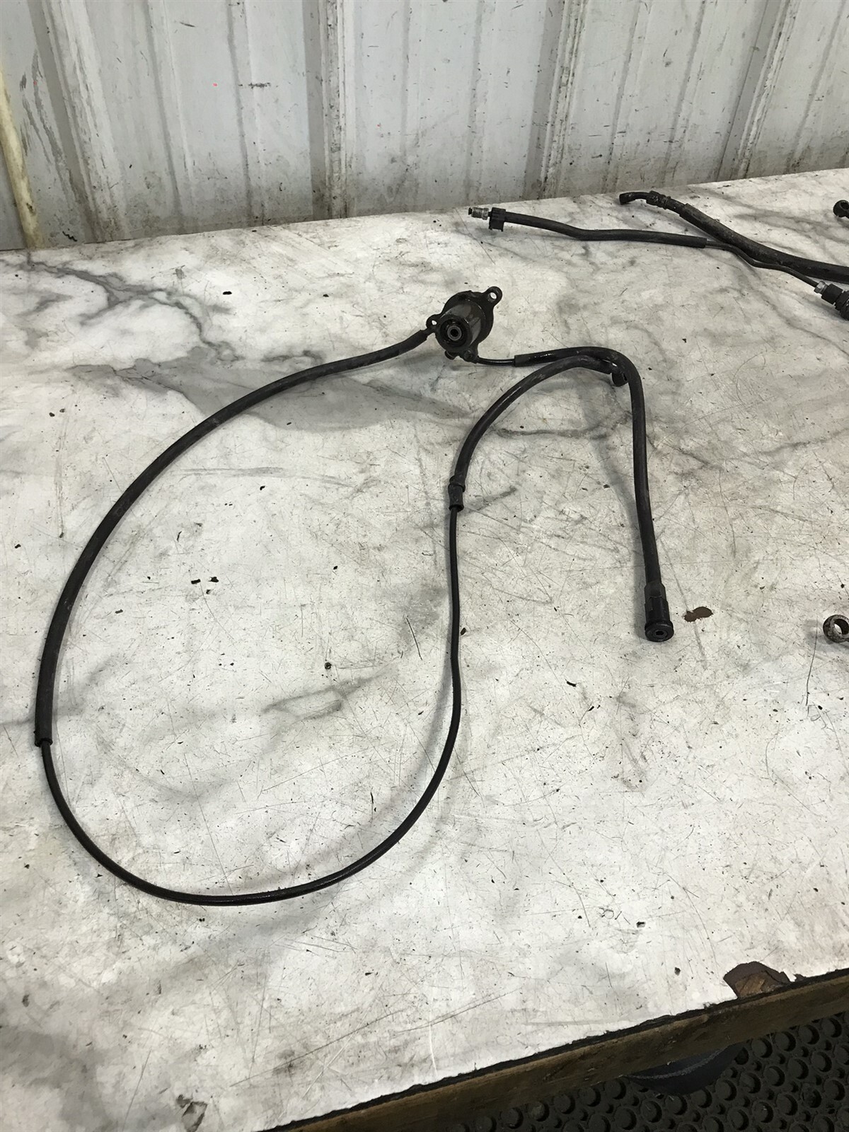 04 BMW K1200 K 1200 GT K1200GT hydraulic clutch slave cylinder and line