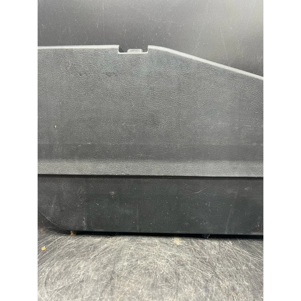 Toyota Celica 1982-1985 OEM interior cuarto panel moldura puerta negro 64709-14031 Foto 3 de 4