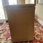 VINTAGE Wicker Woven Beige/Brown Large Clothes Basket/Laundry Hamper-Padded Lid — photo 6
