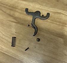 Remington Model 514 Rifle Trigger Assembly W Spring Pin Re-1762 Remington Model 514 Rifle Trigger Assembly W Spring Pin Re-1762