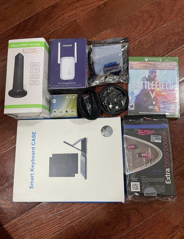 Lots of Assorted Wifi Range Earphones OBDII