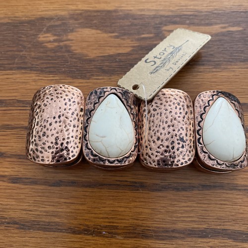 White and Coppertone Tenaja Falls Stretch Bracelet - Picture 2 of 6