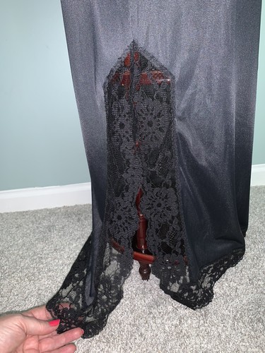 Vtg Shiny SoFt Nylon LONG floor length Half Slip Skirt M/L Lacy Slit Union - Picture 2 of 10
