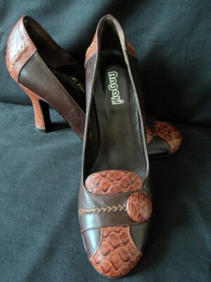 Vintage 'ANGARI ELDA' Brown Tan Leather Detailed Court