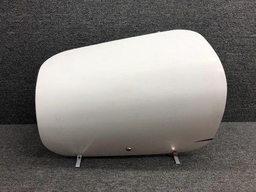 5513066-43 (Use: 5513066-89) Citation 550 Nose Baggage Door LH with Latches