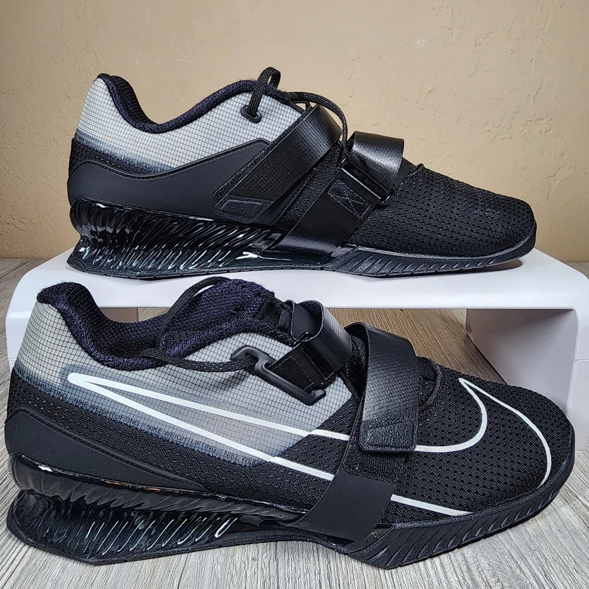 Preços baixos em Nike Romaleos | eBay