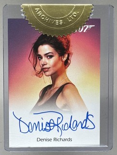 DENISE RICHARDS 2007 Rittenhouse Complete James Bond 007 Case Full Bleed AUTO